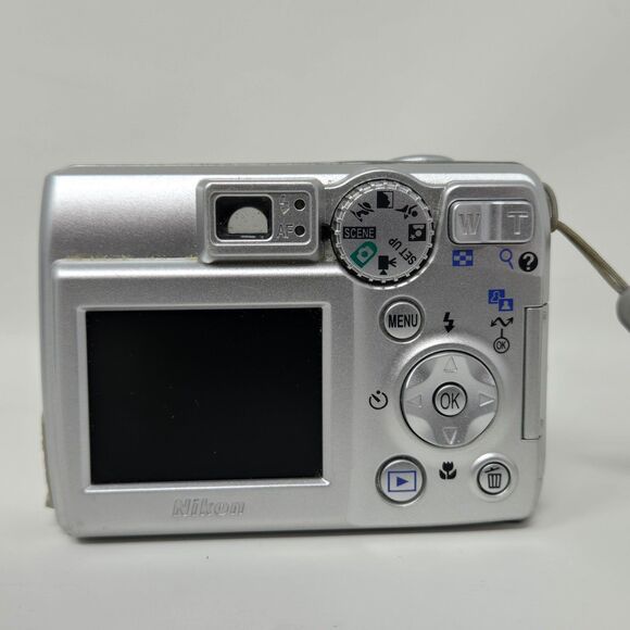 Nikon Coolpix 5600 5.1MP Digital Camera 3x Optic E5600 Original Box Manual Case - Picture 14 of 16